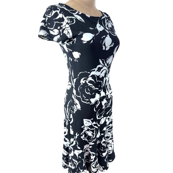"LAUREN RALPH LAUREN" Black Roses, Peplum Dress, Size XS, SEE PICSMISSING BELT - Picture 3 of 11